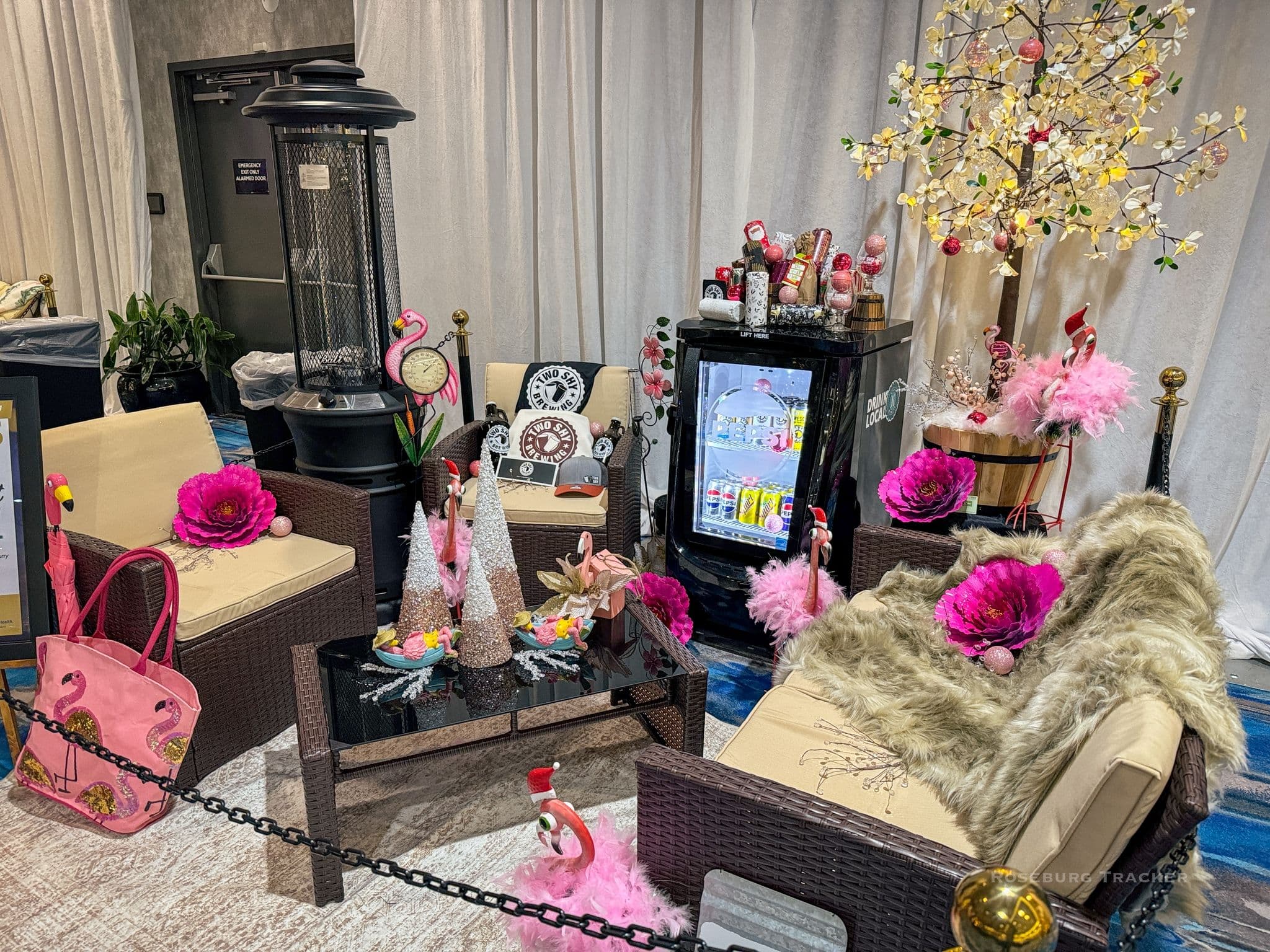 Making Spirits Bright thumbnail 3